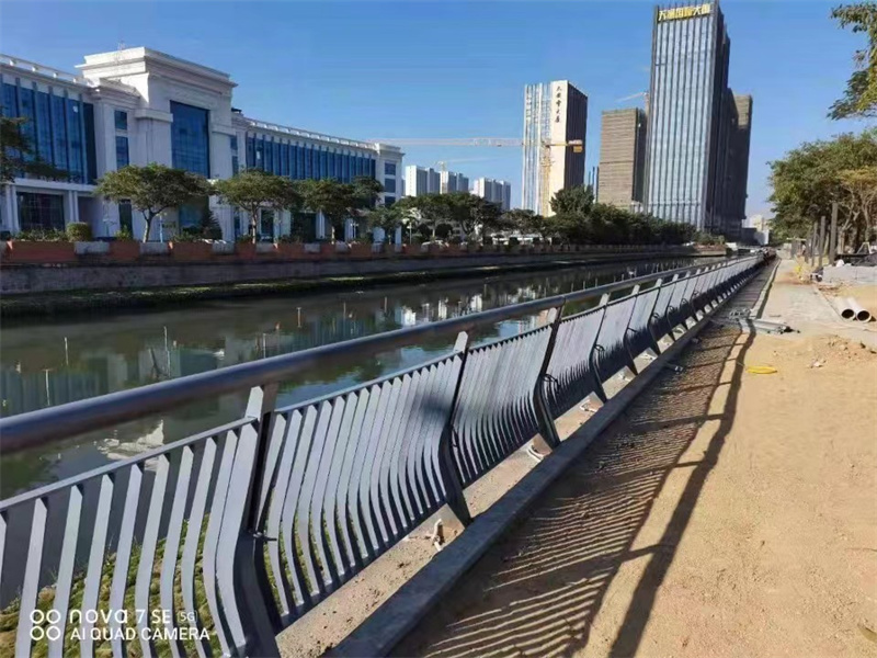 铝合金护栏10