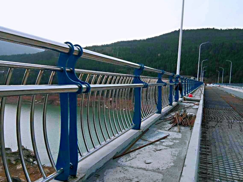 不锈钢复合管护栏10