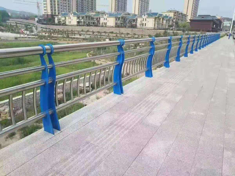 不锈钢复合管护栏10